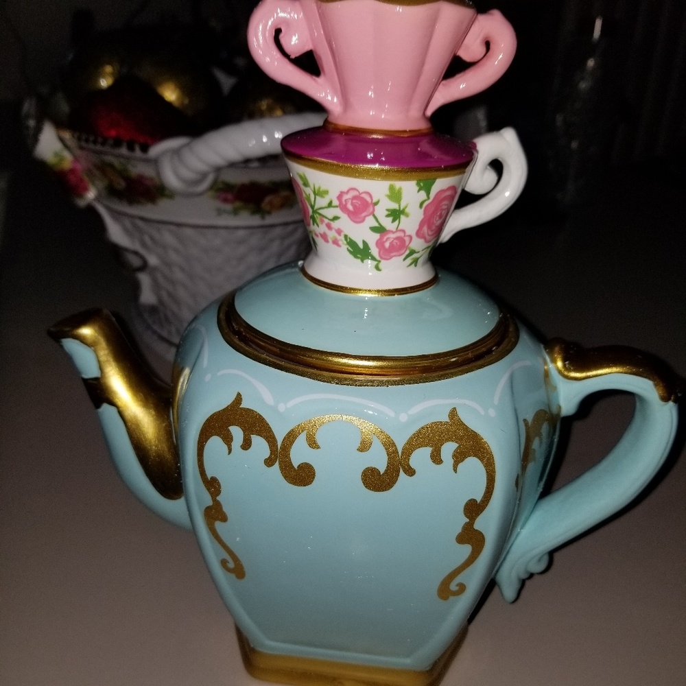 Alice in Wonderland Cookie Jar